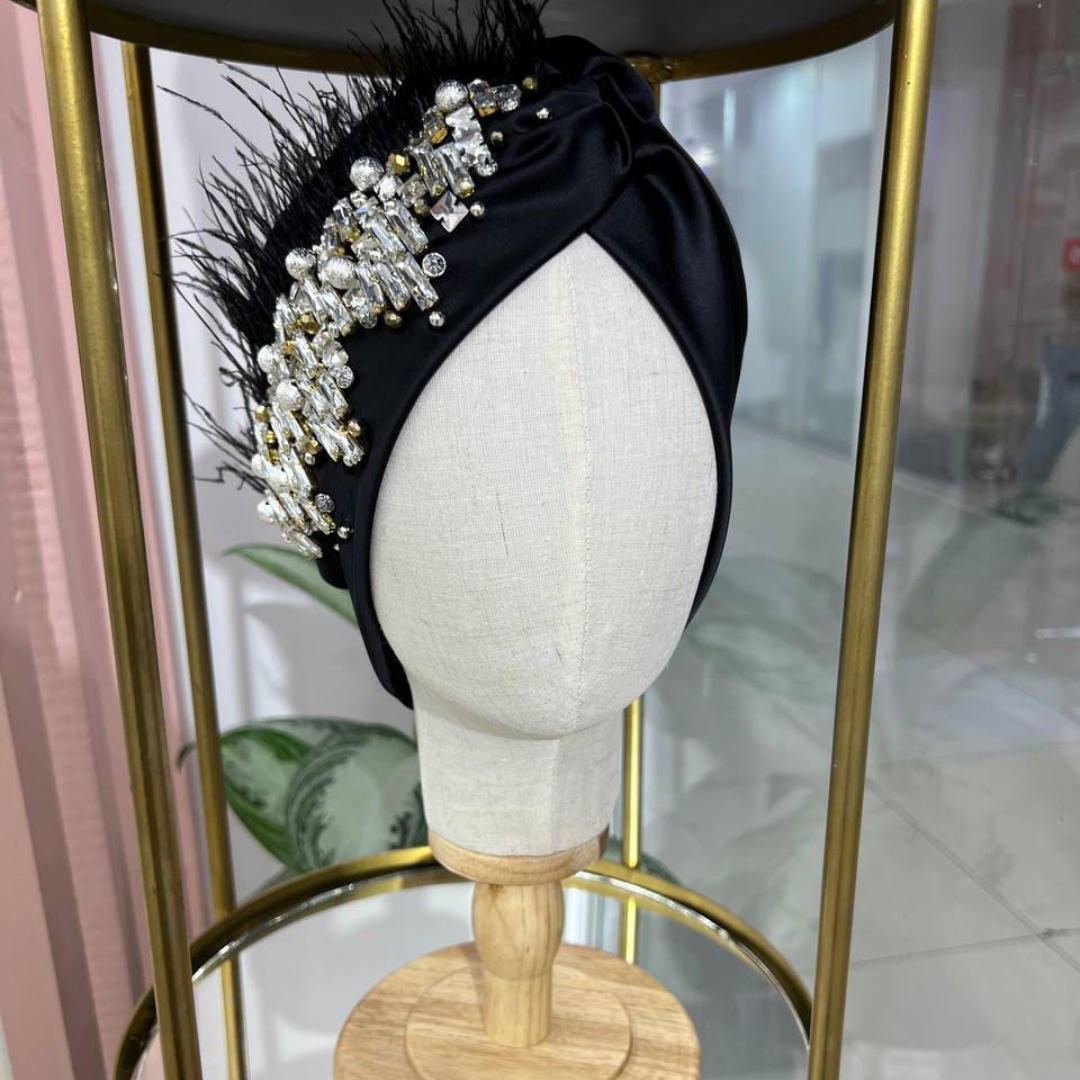 BLACK - PREMIUM TURBAN WITH DIAMONDS